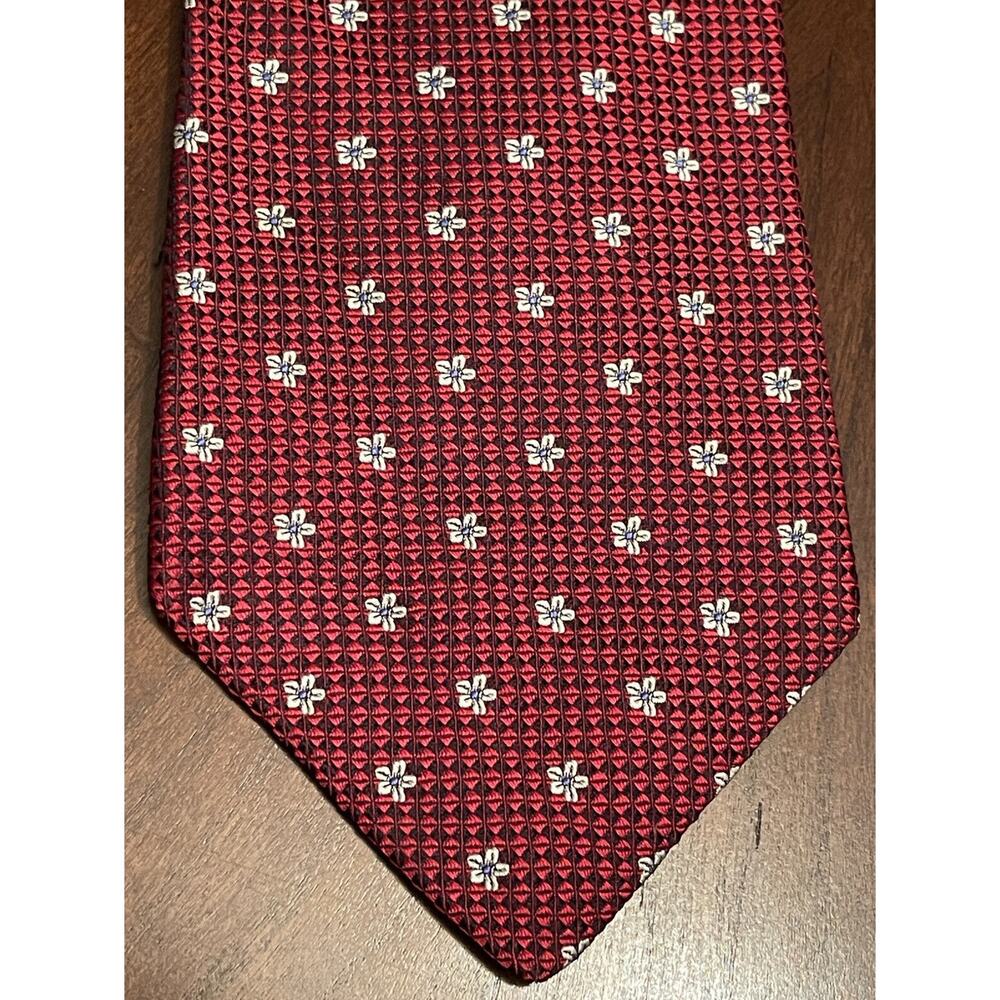 Lord & Taylor Red Blue 100% Imported Silk Men’s Neck Tie Made In Usa